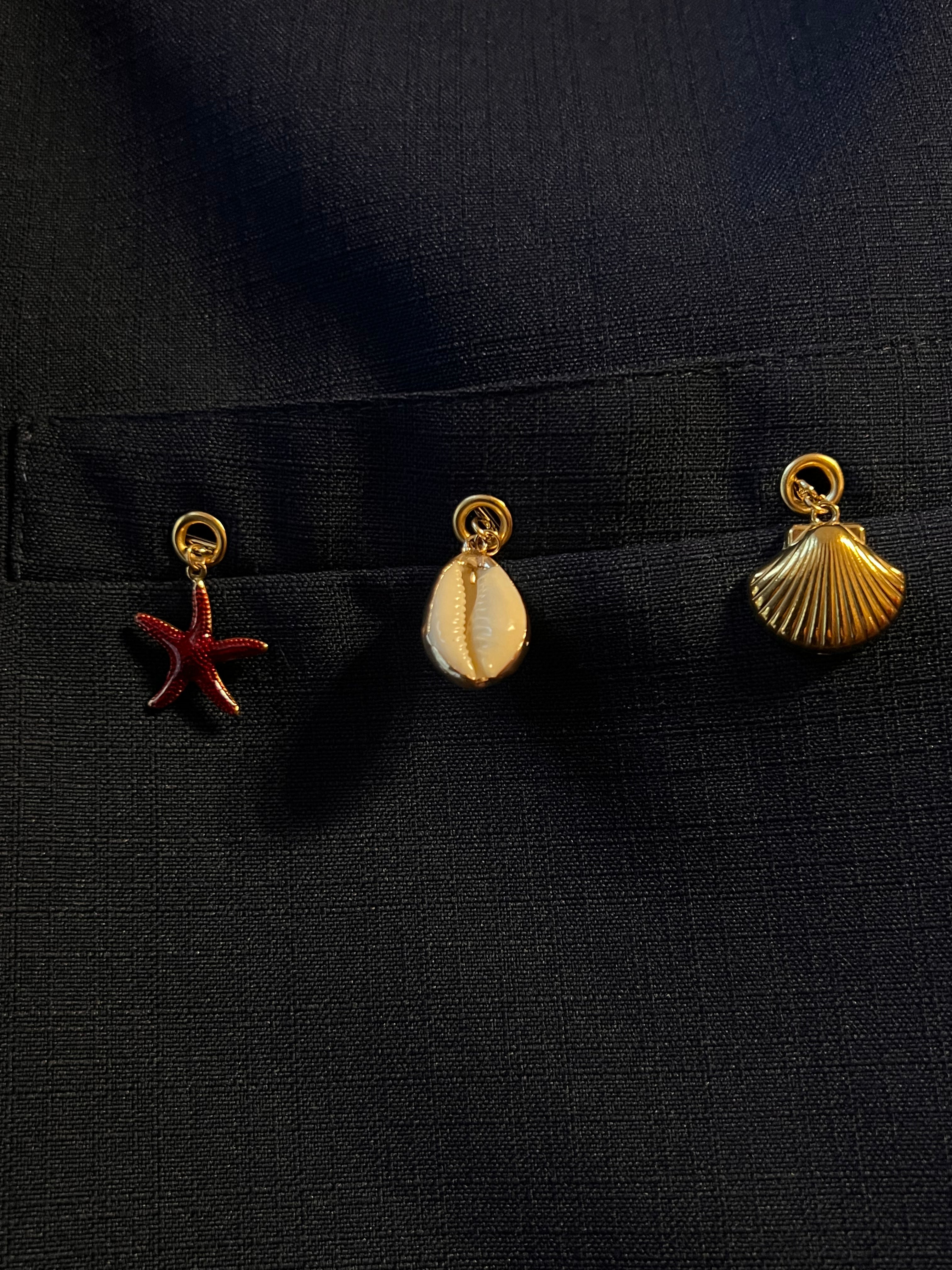 Blazer, Breloques sur poche