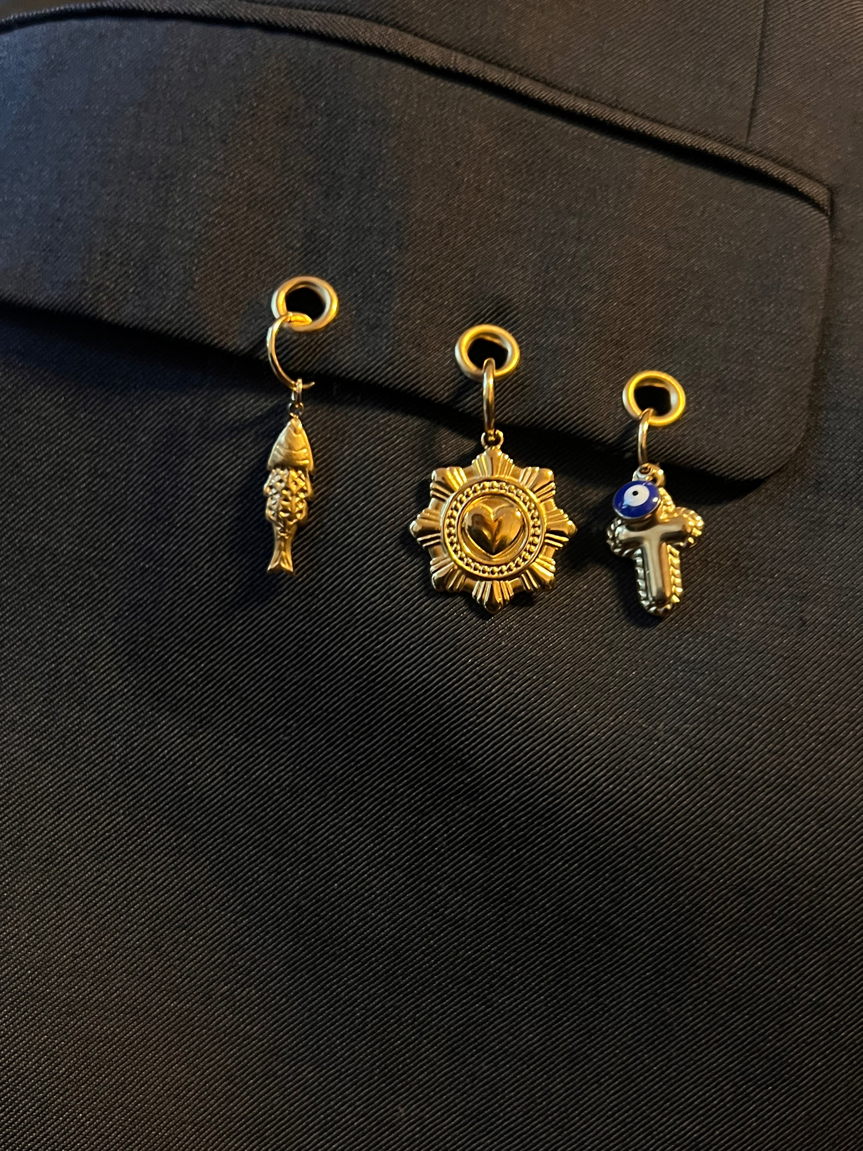 Blazer, Breloques sur poche